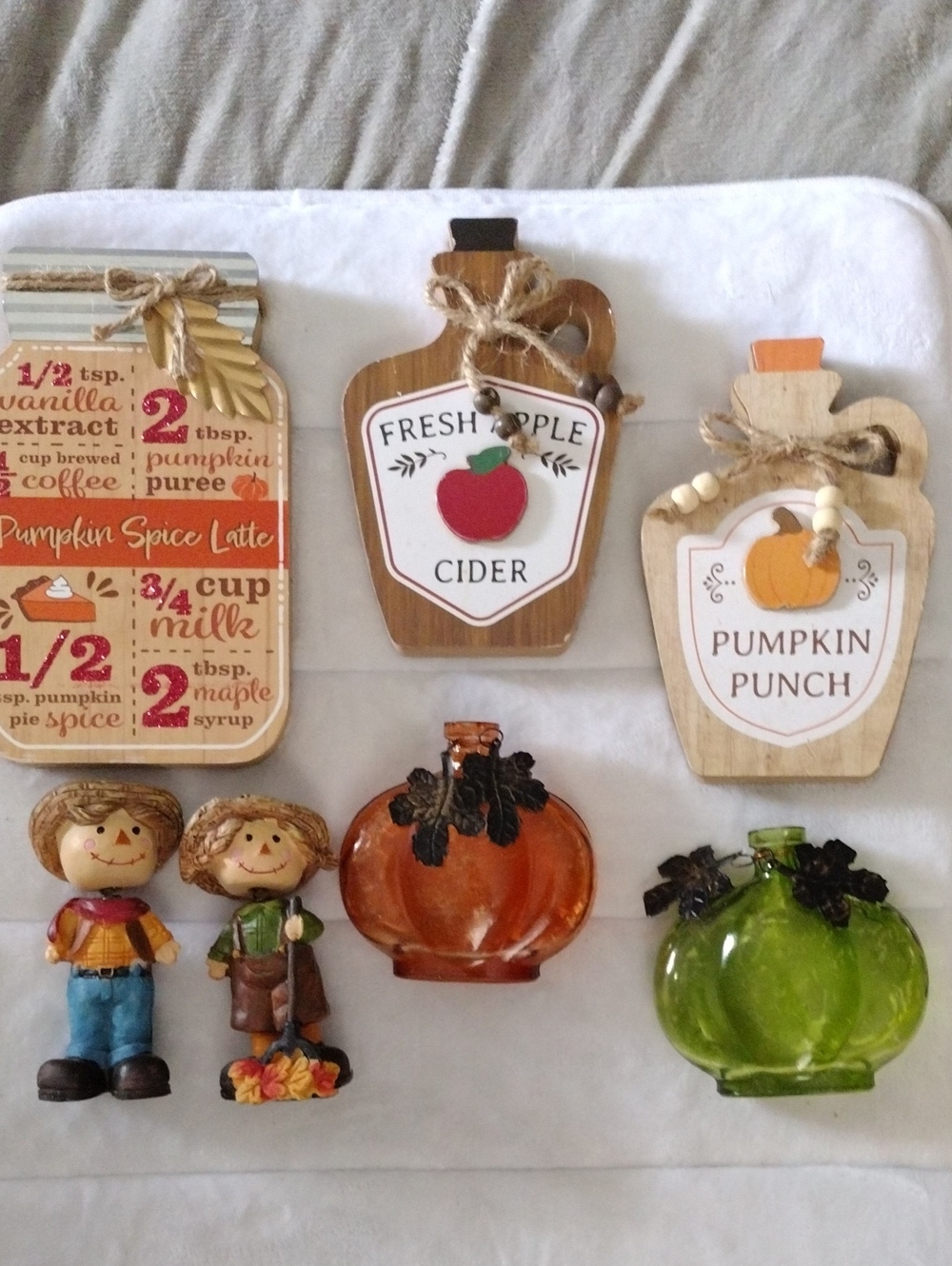 Autumn Pumpkin & Cider Decor Set - Brown, Orange, Green